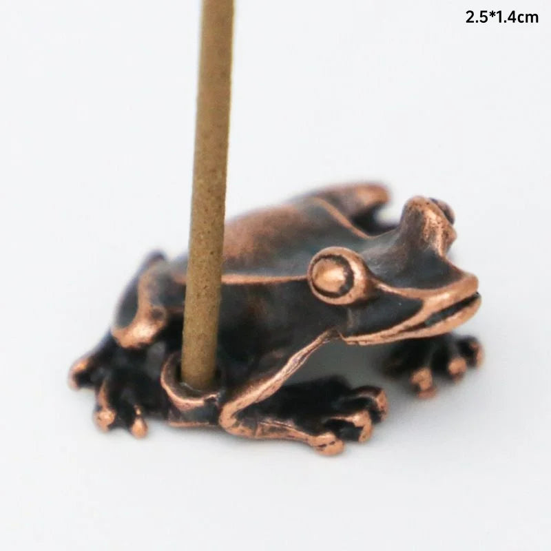 Antique Brass Meditation Zen Frog Statue Ornament Copper Animal Sculpture Incense Burner Home Desk Decorations Tea Pet